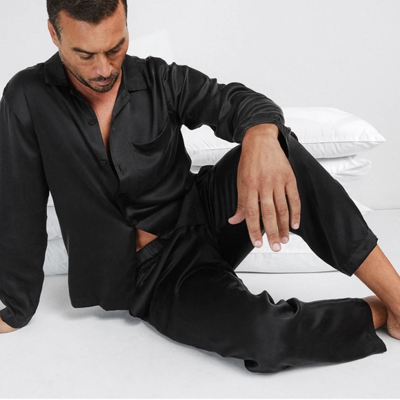 LUNYA BNWT Men's Washable Silk Button Up Set in Immersed Black Size L - Picture 1 of 5